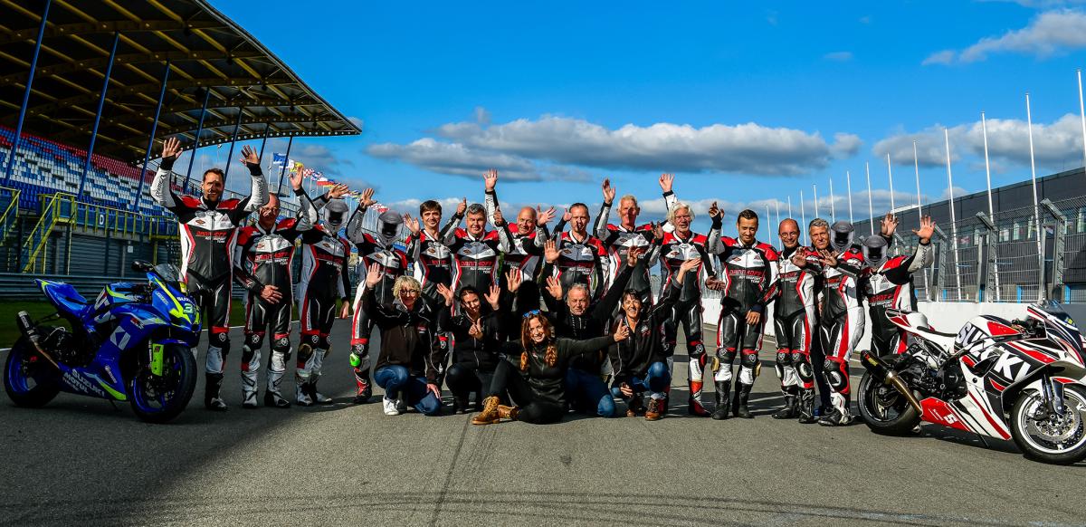 Team-Dannhoff mit Helme kl